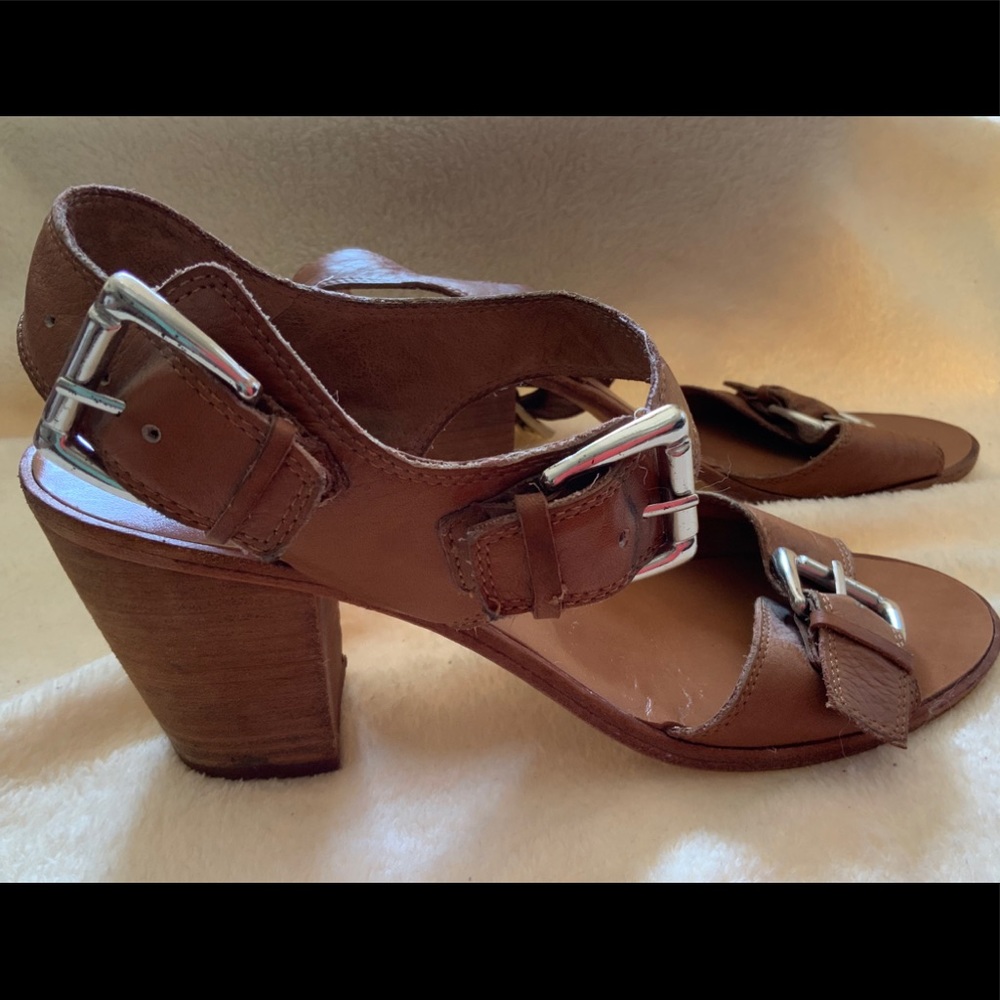 DOLCE VITA - SLINGBACK  BUCKLE SANDALS SIZE 9.5